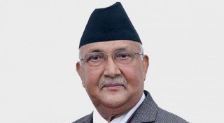 प्रधानमन्त्री ओली अध्यक्ष र प्रधानमन्त्री दुवै पद नछाड्ने अडानमा