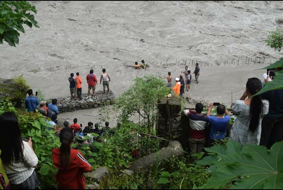 कालीगण्डकी नदीमा वेपत्ता टिप्पर चालकको शब भेटियो