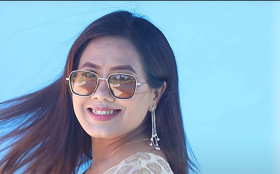 तिज गीतलाई लिएर भौतिक आक्रमण गर्ने धम्की आएको भन्दै सोफियाले प्रहरीमा दिइन् उजुरी