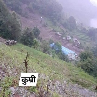 मेलम्चीमा पहिरोमा पुरिएर आठ जनाको मृत्यु