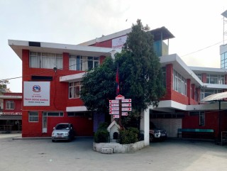 निषेधाज्ञा जारी भएपछि काठमाडौं उपत्यकामा दैनिक उपभोग्य वस्तुको किनमेल गर्न बिहान सवा ९ बजेसम्म छुट दिने निर्णय
