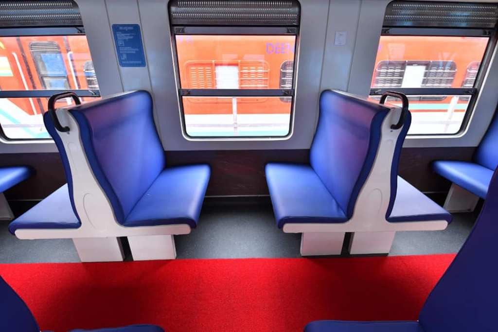nepal_railway4.jpg