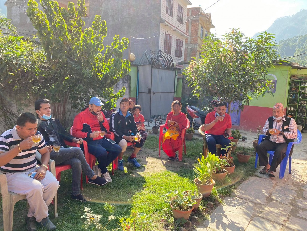 लायन्स क्लब र  मुस्लिम समाजद्वारा खातुनलाइ आर्थिक सहयोग प्रदान