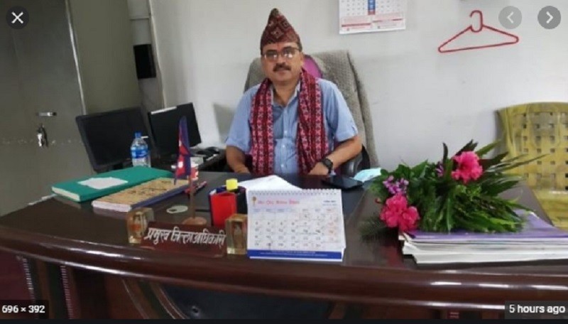 सर्लाहीका प्रमुख जिल्ला अधिकारी सुरेन्द्र पौडेलमा कोरोना संक्रमण पुष्टि