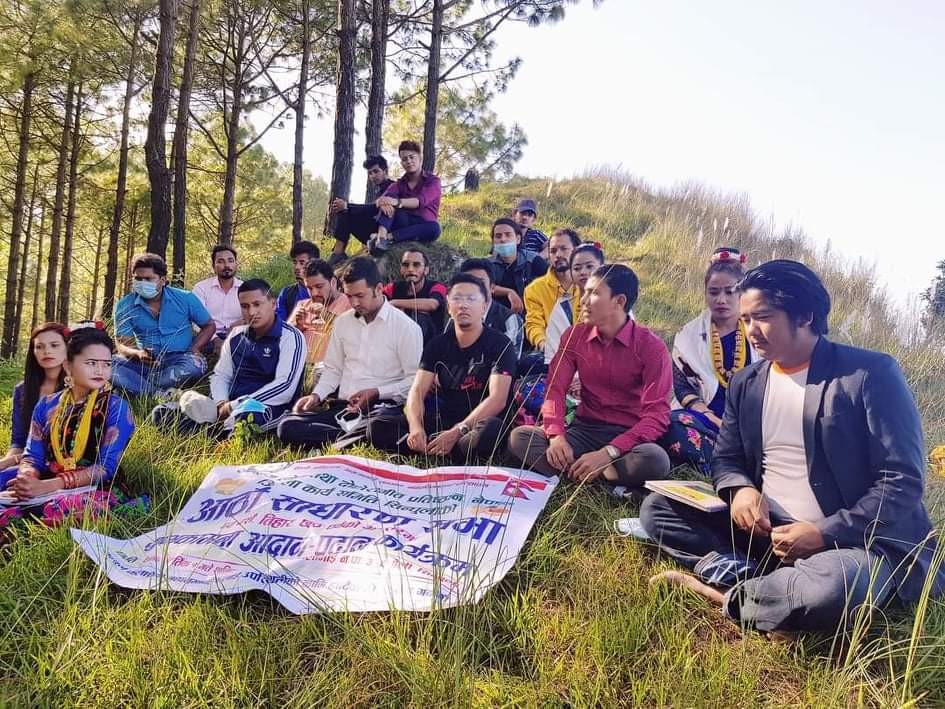 सल्लेरी बनमा सभार्दपुर्ण बाताबरणमा ८ औ साधारण सभा सम्पन्न
