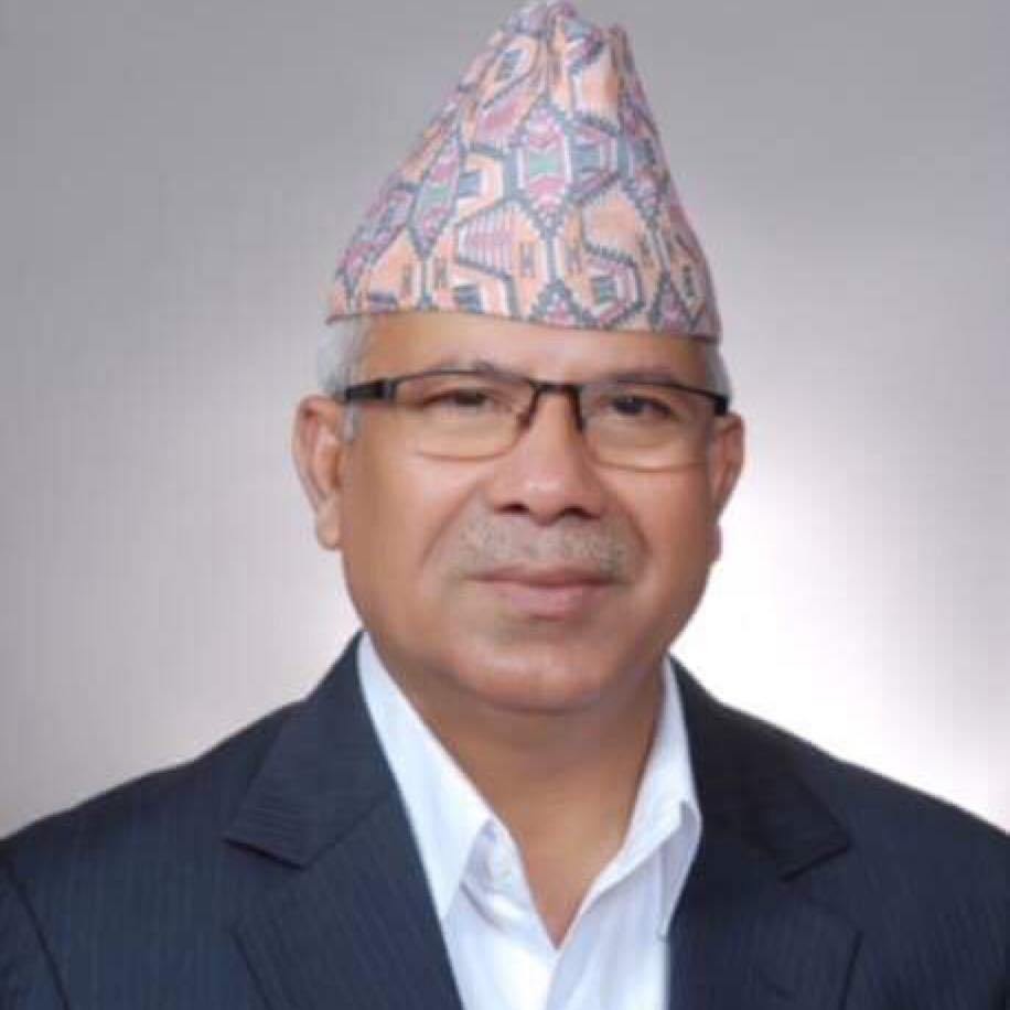 सरकारले गरेको कोरोना संक्रमितले आफ्नो उपचार आफै गर्नु पर्ने निर्णय अविलम्ब फिर्ता गर्न माधव नेपालको  माग