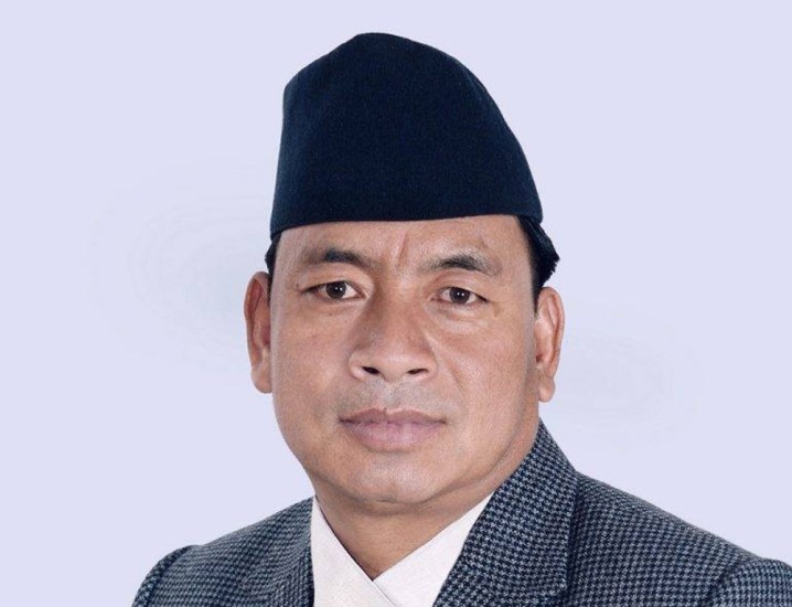 उपराष्ट्रपति पुनको चाडपर्व खर्च बापतको रकम कोरोना उपचार कोषलाई प्रदान