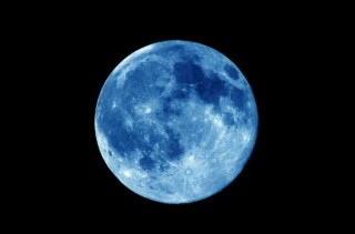 आज निलो चन्द्रमा उदाउँदै, ७६ बर्षपछिको दुर्लभ दृष्य