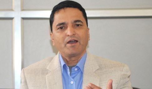 नेकपा समुद्र हो,छाल आयो भन्दैमा आत्तिनु हुँदैन : मन्त्री भट्टराई