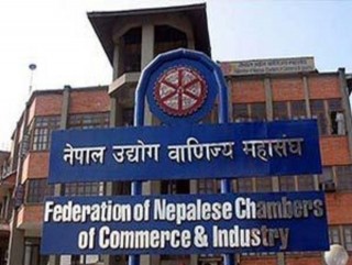 प्रधान र ढकालबीच प्रतिस्पर्धा