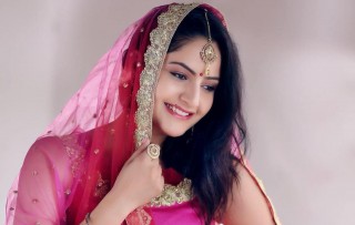 मनाेज गजुरेलसँग मेरो विवाहको अफवाह फैलाउनेहरु ‘मानसिक विक्षिप्त’ हुन् : वर्षा शिवाकोटी
