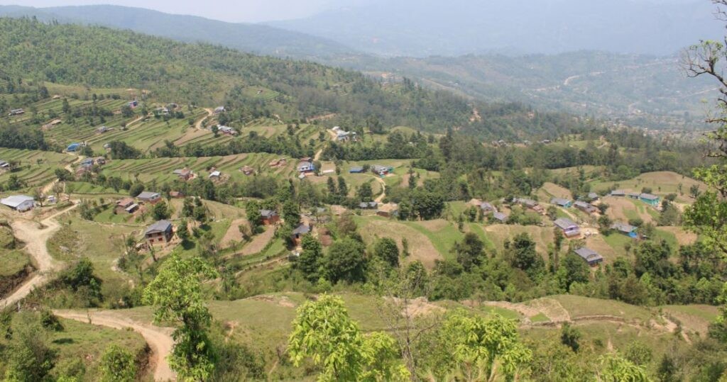 बागलुङ लामीचौर दलित बस्तीमा वर्षौँदेखि खानेपानीको चरम सङ्कट
