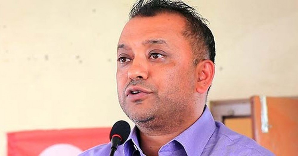 एमाले उम्मेदवारलाई राष्ट्रपति बनाए संविधान दुर्घटनामा पर्छ : गगन थापा