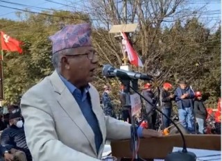 केपी ओलीको सत्ता उन्मादले संविधान विपरितको संसद विघटन गरे : माधव नेपाल