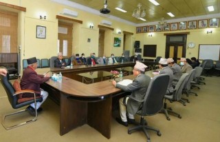 आयोगलाई ओलीले भने-पहिलो अध्यक्ष हुँ, मेरो एकल हस्ताक्षर मान्य हुन्छ,बहुमत अल्पमत मान्दिन