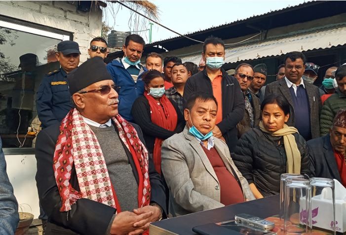 चुनावमा मोर्चा बनाएर ओलीको पार्टीलाई चौथो स्थानमा झार्छौ - प्रचण्ड
