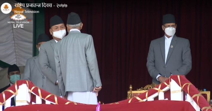 प्रधानमन्त्री ओलीले उपराष्ट्रपति पुनसँग भने- ‘प्रतिवाद गर्न खोजेको हो त ?