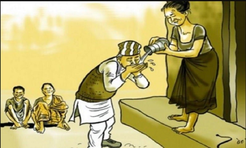 दलित समुदायले चढाएको फूल, प्रसाद मन्दिरका पुजारीले गरिदिए फिर्ता,अझै हटेन जातीय छुवाछूत