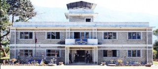 नेपाली चलचित्रहरु अनाधिकृत रुपमा फिल्म पाईरेसी गर्ने एक युवा लमजुङबाट पक्राउ