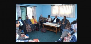 माओवादी केन्द्रले महाधिवेशनलाई प्रभावित नपार्ने गरि तल्ला तहका सम्मेलन केही पर सार्ने