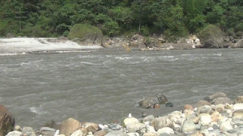 बागलुङ कालिगण्डकीमा पौडी खेल्ने क्रममा बगेर बेपत्ता दुई बालकको अवस्था अझै अज्ञात