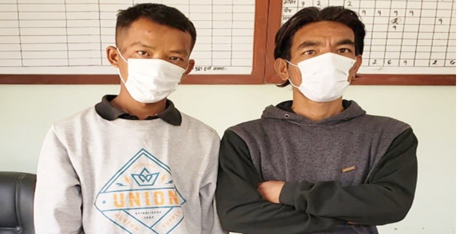 पोखरा ढुंगेपाटनबाट ४५ एम्पुल लागूऔषध सहित दुई युवा पक्राउ
