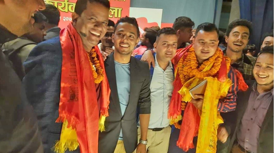 माधव समूहले बनायो अखिलमा समानान्तर कमिटी