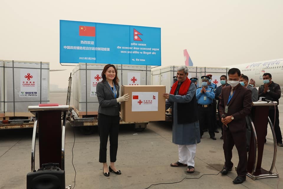 चीनले नेपाललाई कोरोना भाइरस विरुद्धको थप २० लाख डोज खोप दिने