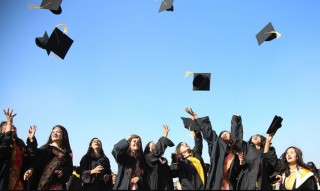 नगरपालिकाले  स्नातक तह उत्तीर्ण गरेकी छात्रा (महिला) लाई रु ५१ हजार भत्ता दिने