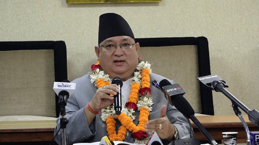 सङ्क्रमितको निःशुल्क तथा सर्वसुलभ उपचार प्रमुख प्राथमिकतामा: स्वास्थ्यराज्यमन्त्री
