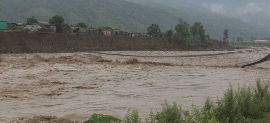 म्याग्दीको बेनी दुधेखोला बाढी, पहिरो र नदी कटानको उच्च जोखिममा