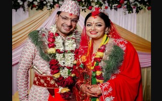 नायिका ऋचा शर्माले छोरा जन्माइन्