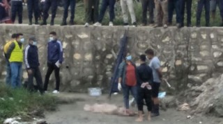 बागमती खोला किनारमा महिलाको श व भेटियो