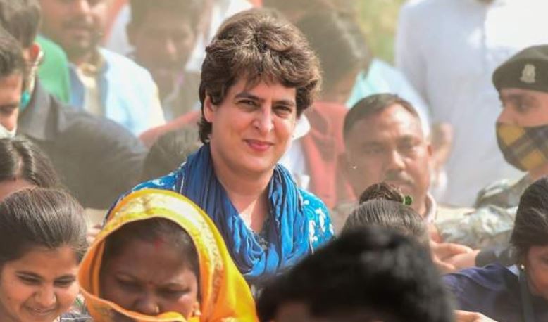 कांग्रेसकी नेता प्रियंका गान्धी पक्राउ, प्रहरीले हातपात गरेको दाबी