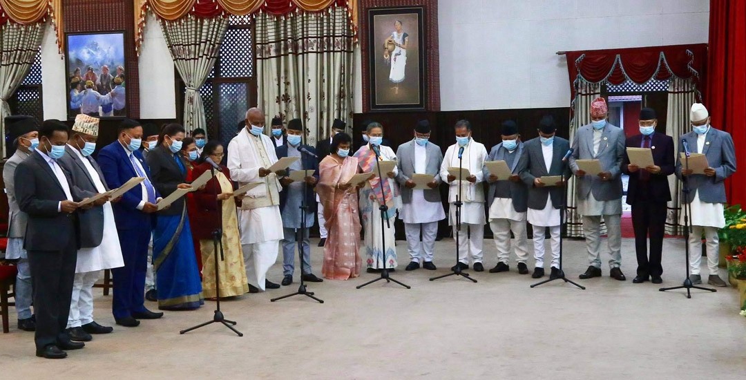 गैरसांसदलाई मन्त्री बनाउनु लोकतन्त्र मास्ने षडयन्त्र