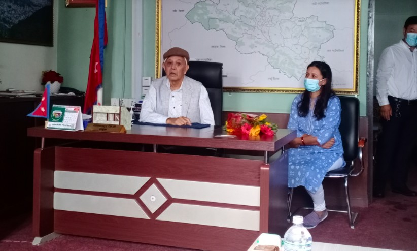 पोखरा महानगरको कार्यवाहक प्रमुखको जिम्मेवारी उपप्रमुख गुरुङलाई
