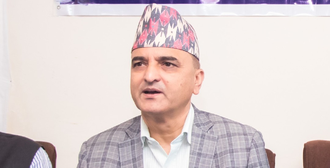रेणु यादवलाई मन्त्रीबाट हटाउन प्रधानमन्त्रीसँग योगेश भट्टराईको माग