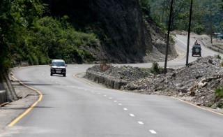 मुग्लिन सडक एसियाली राजमार्ग मापदण्डको बनाइँने
