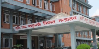बाढीपीडित किसानलाई पाँच अर्ब रुपैयाँ क्षतिपूर्ति