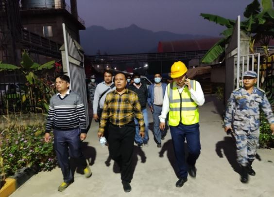 होङ्शी सिमेन्टमा राष्ट्रिय प्रसारणको विद्युत पुग्यो