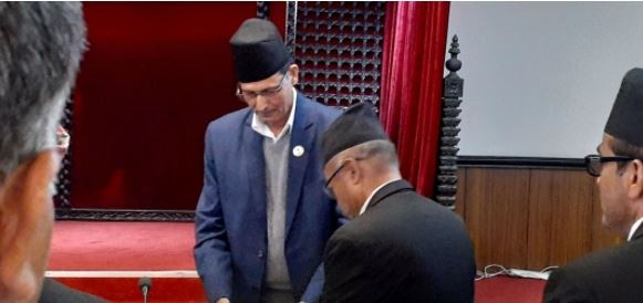 जबरालाई पदमुक्त गर्न संसद्ले सहयोग गर्नु  सभामुखसँग बारको आग्रह