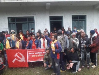 अन्नपूर्ण गाउँपालिका भुरुङ तातोपानी - २ माओवादी केन्द्रको वडा अध्यक्षमा रेशम पुन