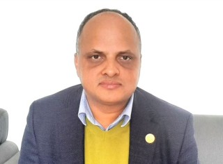 सरकारविरुद्धको मुद्दामा एनआरएनए भित्रै विरोध