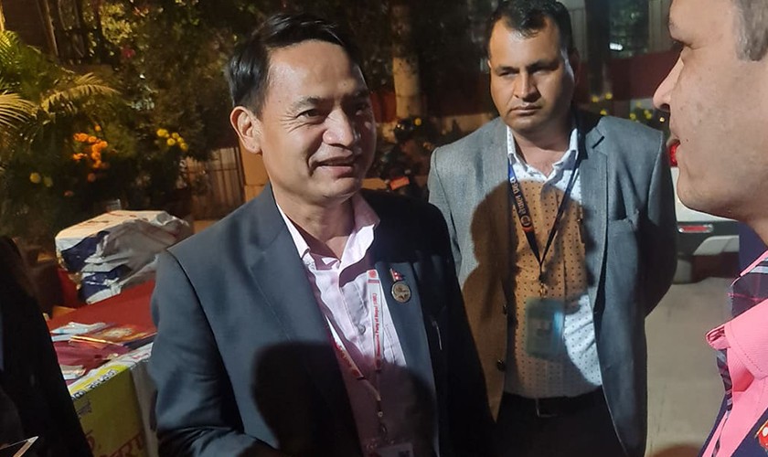 निर्वाचनमा बहुमत ल्याएर न्यायालयको समस्या समाधान गर्छौँ : शेरबहादुर तामाङ