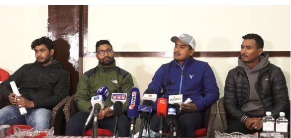 चार क्रिकेट खेलाडीले क्यानलाई भने, ब्याट र बल छाड्नुपर्ने दुर्भाग्यपूर्ण अवस्था नबनोस्