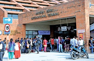 अब ६७ देशबाट नेपाल आउँदा होटल क्वारेन्टिन अनिवार्य बस्नुपर्ने