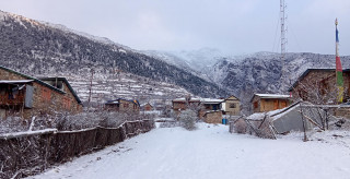 हुम्लामा तीन फिटसम्म हिमपात