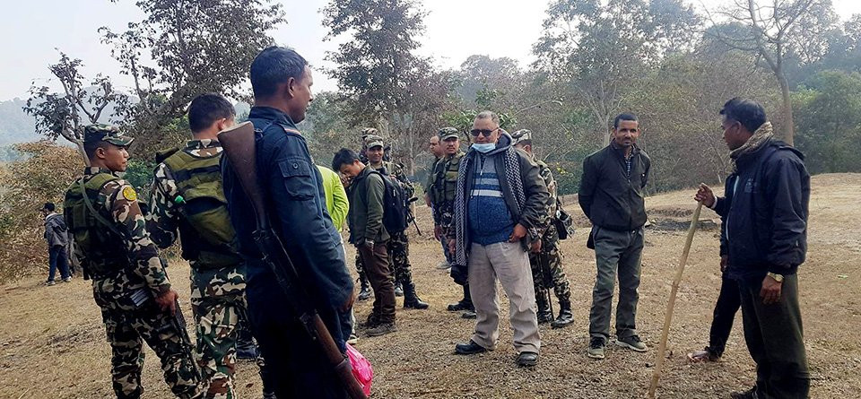 फेला परेन बाघ,प्राविधिक टोली दुईदिन जंगलमै