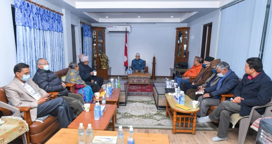 एमाले प्रधानन्यायाधीशविरुद्धको महाअभियोगको प्रतिवाद गर्ने