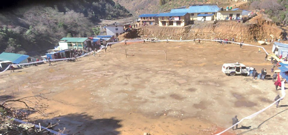 मृत्युसंकार: स्वर्गमा पुगिन्छ भन्ने अन्धविश्वासले गर्दा कपडा किन्न ऋण....